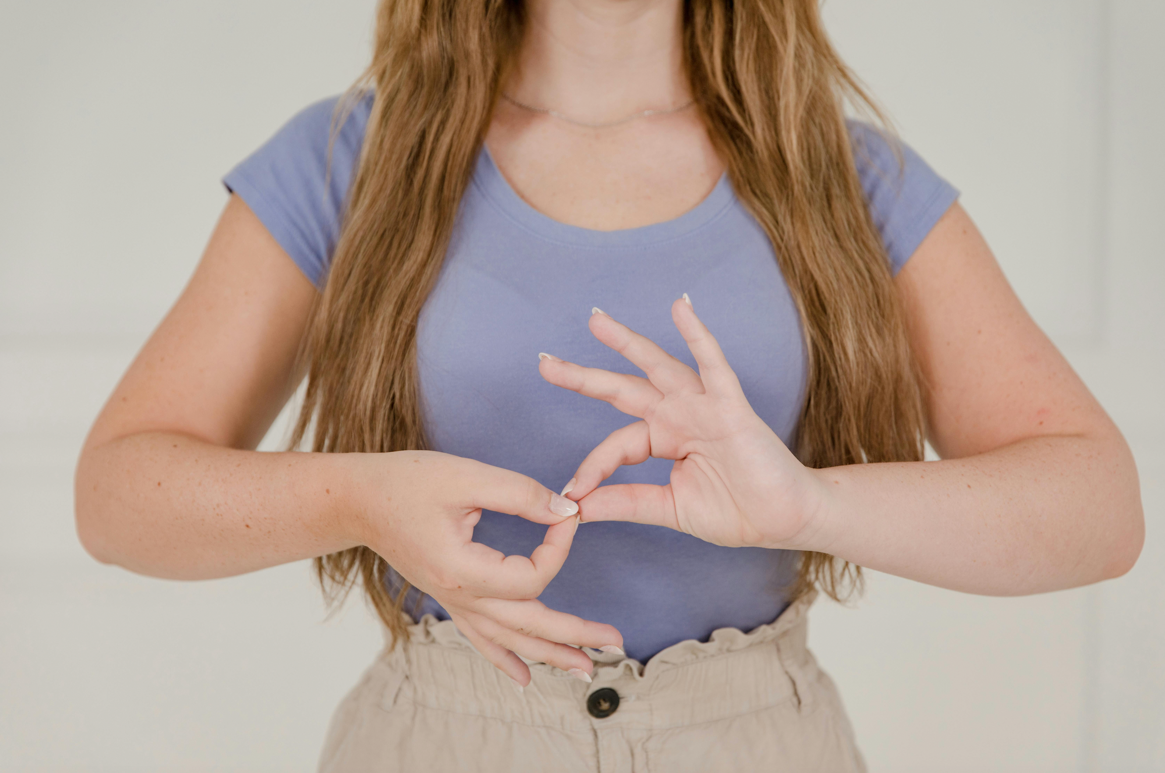 Alert Asl What is ASL? History, Meaning, and Cultural Impact of American Sign La ...