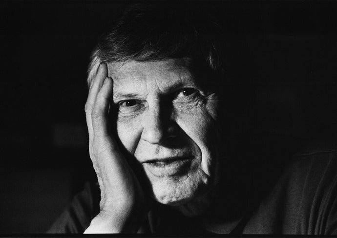 Der Mann, der der ASL eine Stimme gab: William Stokoe und die linguistische Revolution der 1960er Jahre