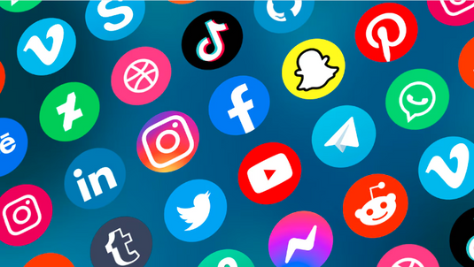 Understanding the Barriers for Deaf Users on Social Media in 2025