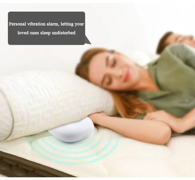 Bild in den Galerie-Viewer laden, Pillow Vibrationswecker | Stillwecker für gehörlose und schwerhörige Menschen
