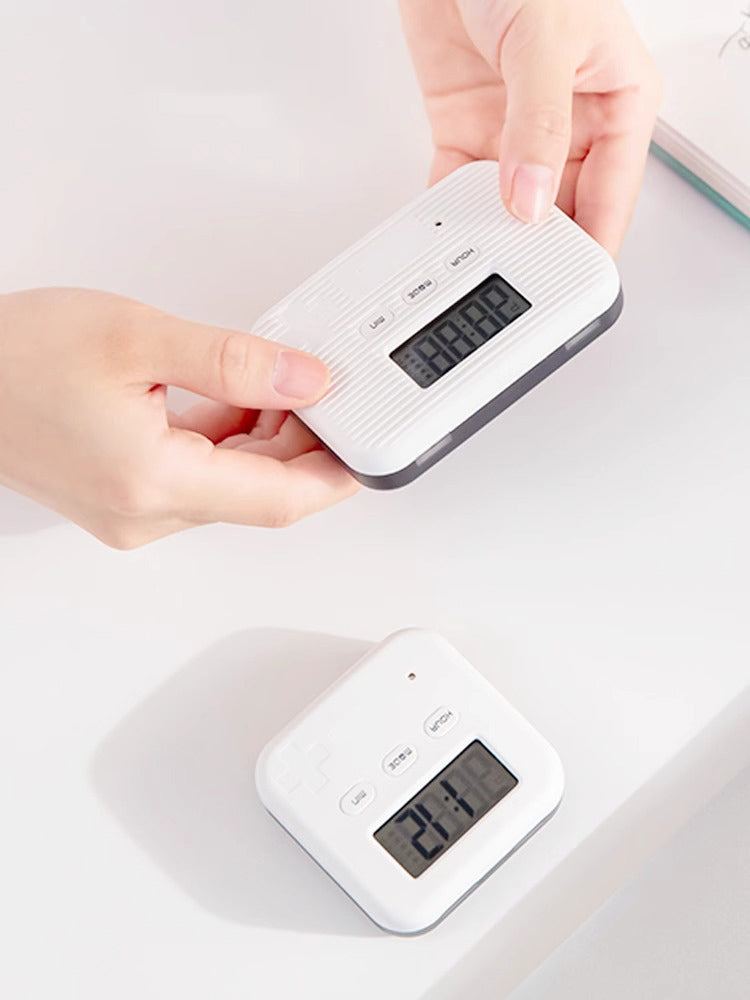 Load image into Gallery viewer, Smart Timed Pill Box with Reminder – Portable Weekly Pill Organizer for Morning, Noon &amp; Night – Compact Travel-Friendly Sealed Pill Case for Deaf &amp; Hard of Hearing
