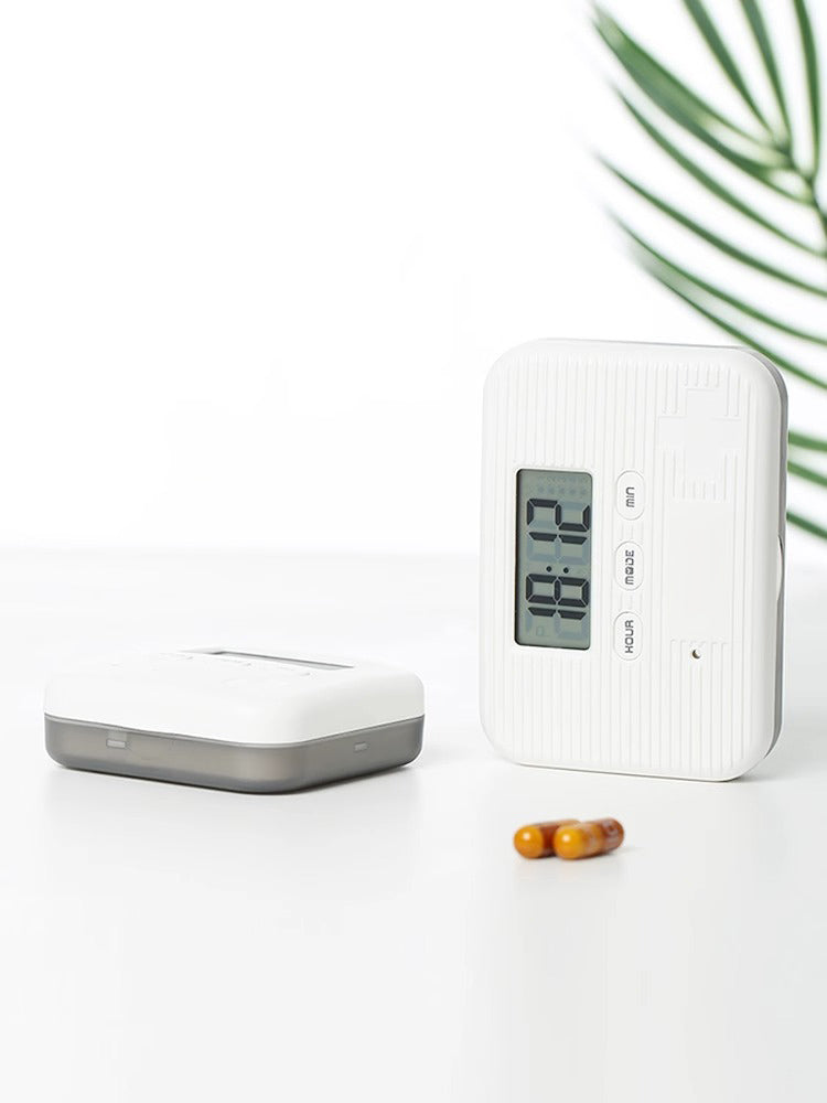Load image into Gallery viewer, Smart Timed Pill Box with Reminder – Portable Weekly Pill Organizer for Morning, Noon &amp; Night – Compact Travel-Friendly Sealed Pill Case for Deaf &amp; Hard of Hearing
